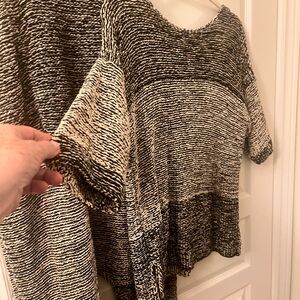 Black & Ivory Marled Knit Top
Atelier Daphine